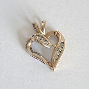 Vintage Luxury Classic 14K Yellow White Gold Two Tone Diamond Heart Pendant